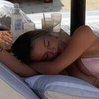 Abbiemay13 Desnuda