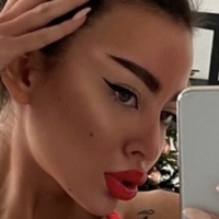 Alena Omovych Desnuda