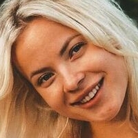 Alexamalbec Desnuda