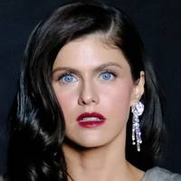 Alexandra Daddario Desnuda