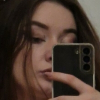 Alisa Desnuda