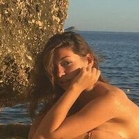 Ananaska Desnuda