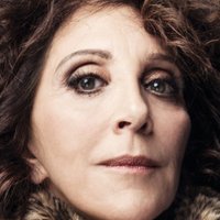Andrea Martin Desnuda