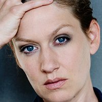 Anna Blomeier Desnuda