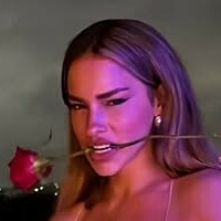 Annette Kovalik Desnuda