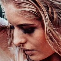 Antonia Hemmer Desnuda