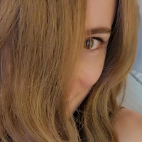 April Layne Desnuda