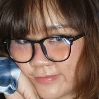 belluminatii Desnuda