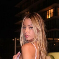 Celeste Bright Desnuda