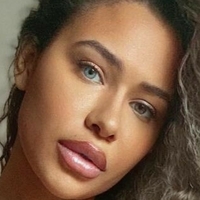 Chanelle Mauricette Desnuda