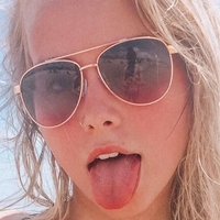 Hailee & Kendra Desnuda