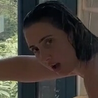 Isabelle Eleanore Desnuda