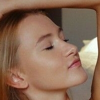 Ivi Rein Desnuda