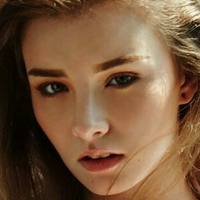 Jessie Vard Desnuda