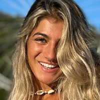 Julia Rodrigues Desnuda