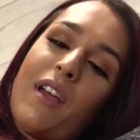 Khloe Kay Desnuda