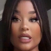 Kim Manana Desnuda