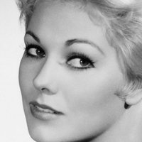 Kim Novak Desnuda
