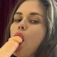 Kira Cherrys Desnuda