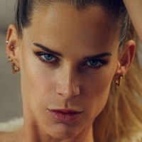 Laura Sneijders Desnuda