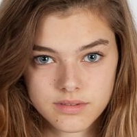 Lea Haesaert Desnuda