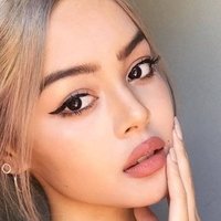 Lily Maymac Desnuda