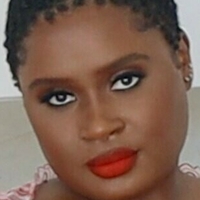 lingerieloungefree Desnuda