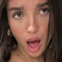 Lucylitt Desnuda
