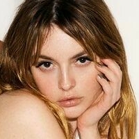 Melis Sezen Desnuda