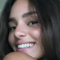 Mía Melody Desnuda