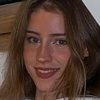 Mira Szalma Desnuda