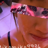 MMiko Desnuda