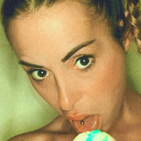 nothing_else_10 Desnuda