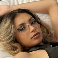 Petite Beautiful Latina Desnuda