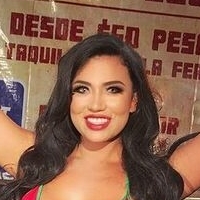 Priscilla Stephanie Desnuda