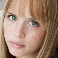 Ryann Shane Desnuda