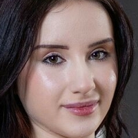 Sasha Jane Desnuda