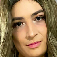 Sissy Bella Desnuda