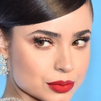 Sofia Carson Desnuda