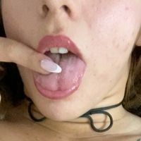 Sol Triberti Desnuda