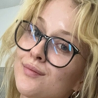 The Victoria's Secret Shine/Sparkle Strap Bra, Thong, and Lingerie Thread! Desnuda