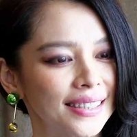 Vivian Hsu Desnuda