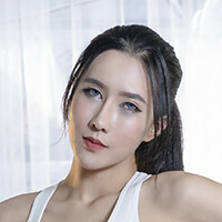 Wei Ling 凌薇 Desnuda