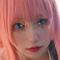 Yuikai Desnuda