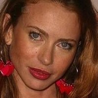Yvonne Sciò Desnuda