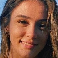Zehra Güneş Desnuda